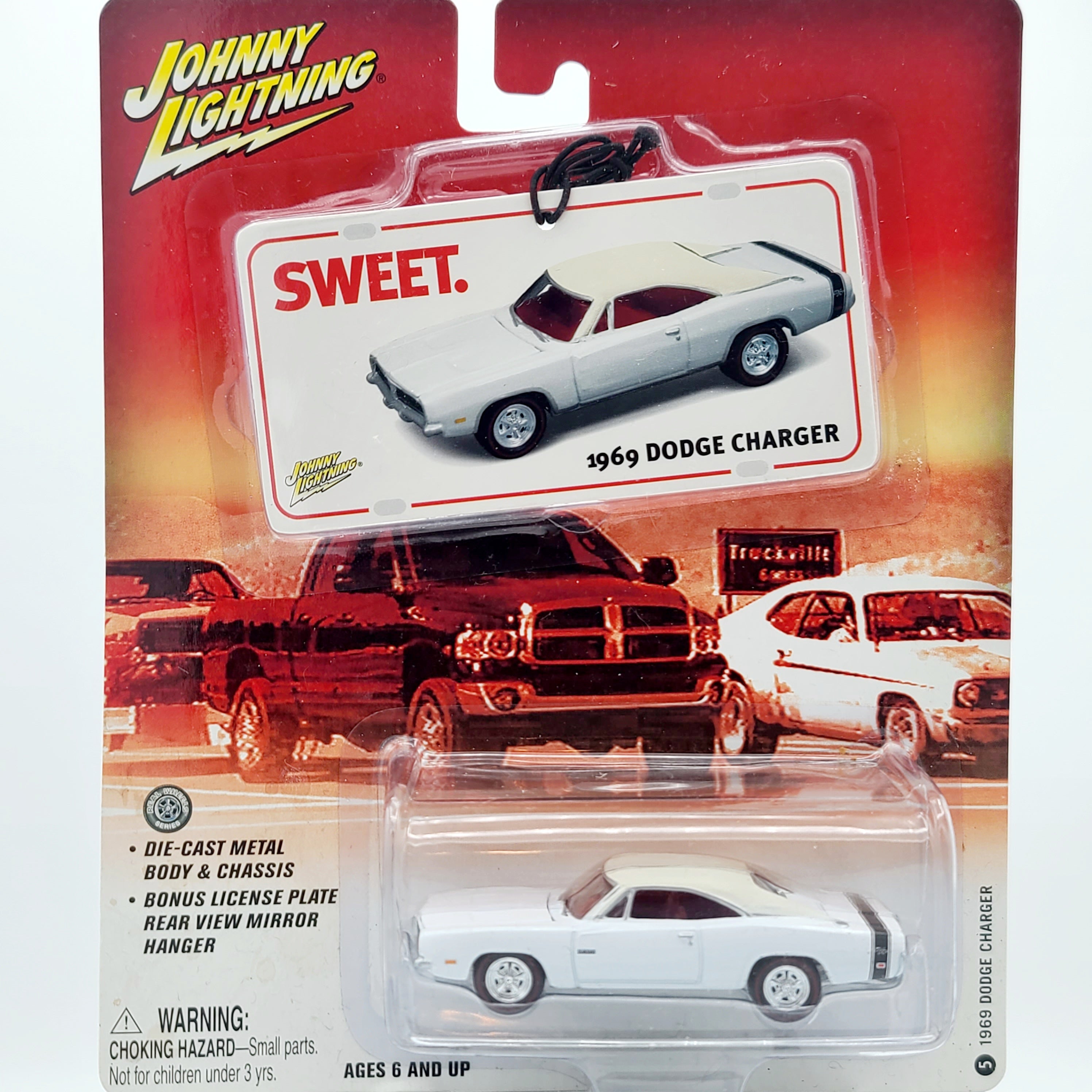 Johnny Lightning '69 Dodge Charger - 1:64 (2004 That Thing Got a Hemi? Sweet)